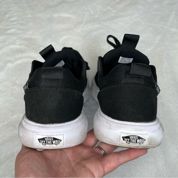 Vans Ultrarange Rapidweld Athletic Shoes Black White Classic Stripe 7.5 M / 9 W - Picture 6 of 8